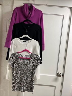 4 pc lot. VS t-shirt/Marx Black Crewneck Sweater/white sweater/purple turtleneck